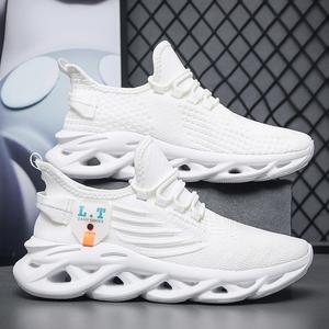 Men's Casual Lace Up Low Top Sneakers, Summer Outfits 2025 Breathable Comfortable Sports Shoes, Fashionable Round Toe Running Shoes